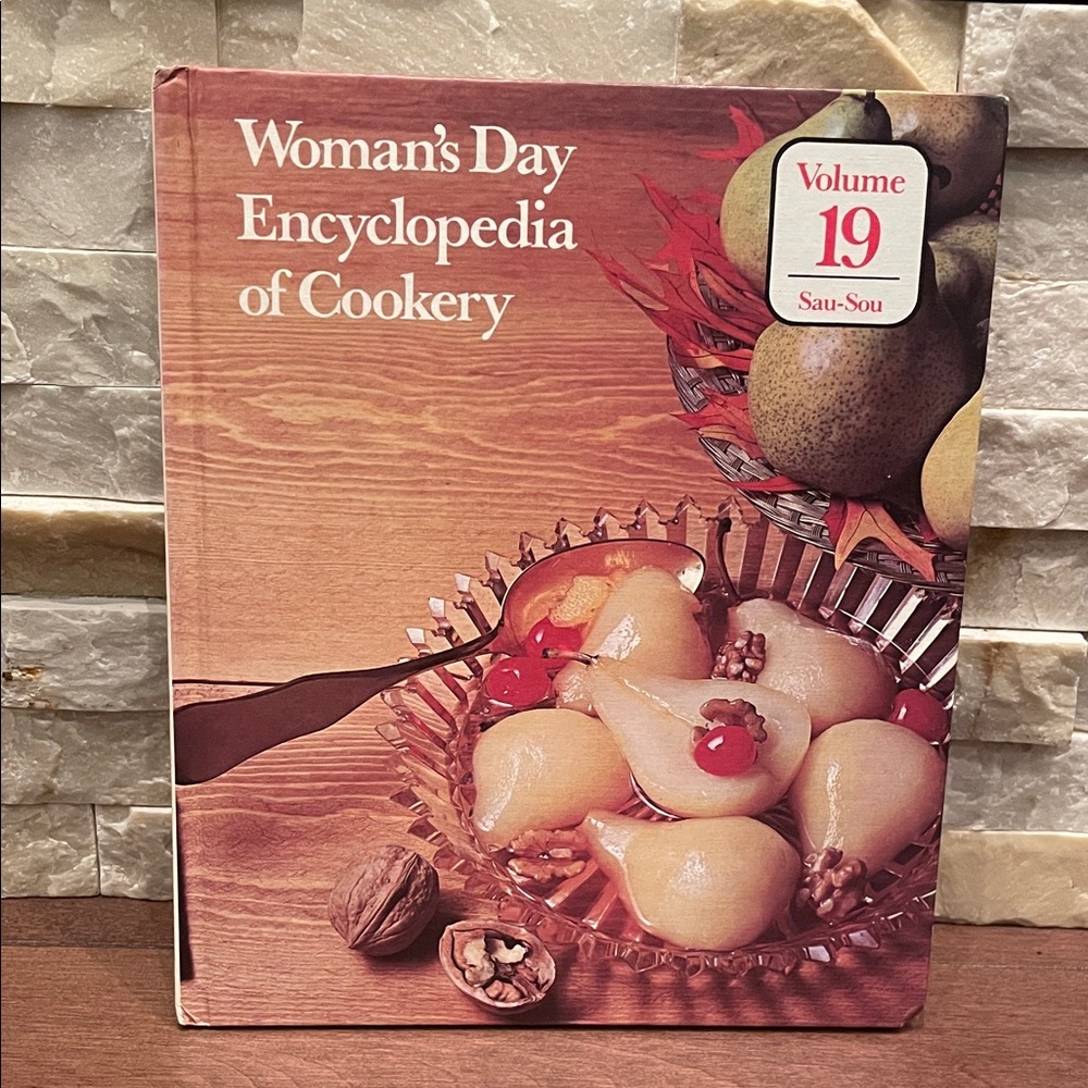 Woman's Day Encyclopedia of Cookery Volume 19